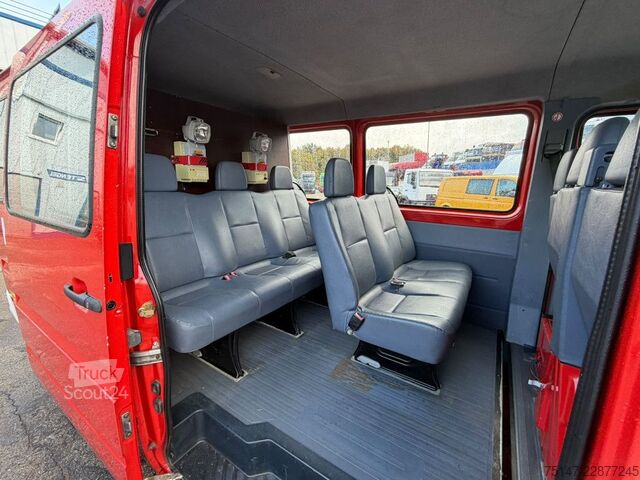 Minibusz MERCEDES-BENZ 210 D Sprinter Feuerwehr 8-Sitzer