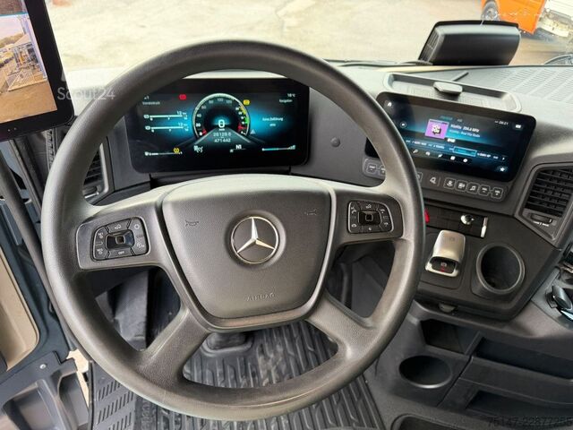 Nagy térfogatú nyergesvontató MERCEDES-BENZ 1843 LS Actros MP5 StreamSpace SoloStar Navi ACC