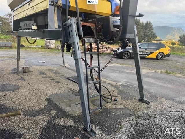 Schmidt Stratos Spreader – Truck Mounted – 9m3 Schmidt Stratos Spreader – Truck Mounted – 9m3