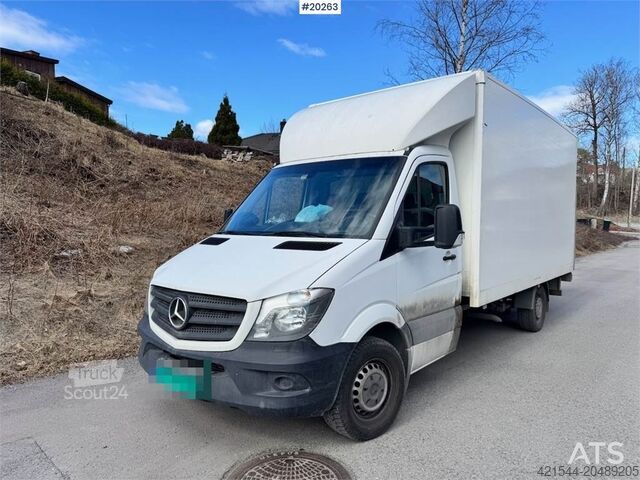 Karavan z visoko streho Mercedes-Benz Sprinter 8 Pallets.