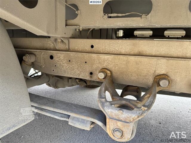 Panel van Mercedes-Benz Sprinter 8 Pallets.