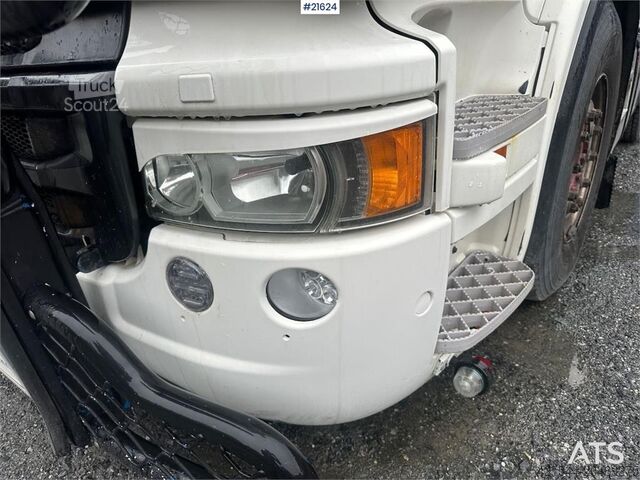 Standard tractor Scania R620 tractor unit w/ NATO connector and low mileag