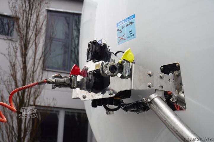 Semiremorcă pentru mărfuri periculoase Lag O-3-ST L4BH bitumen semi-trailer / ADR