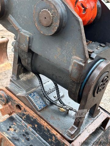 Excavadora de cadenas KUBOTA KX 080 4a2