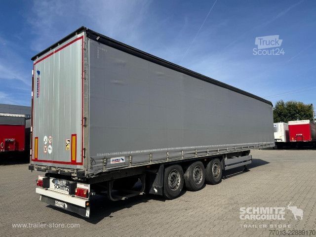Nyitott ponyvás félpótkocsi Schmitz Cargobull Curtainsider Standard