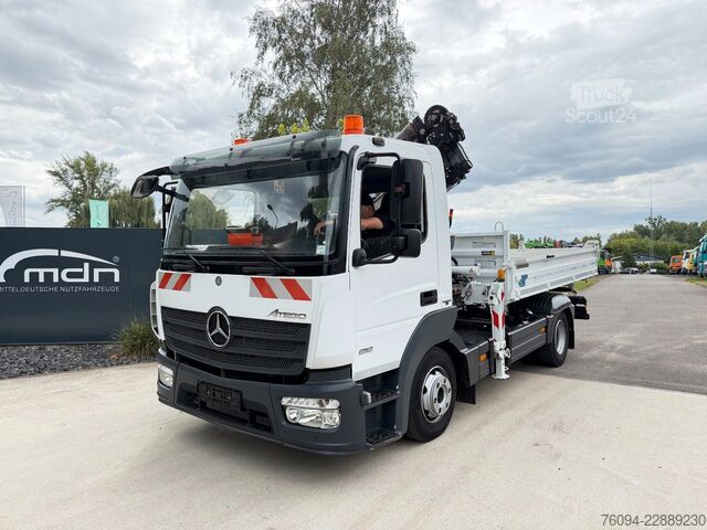Treveis tippebil MERCEDES-BENZ Atego 818 Kipper KRAN 14m SEILWINDE FUNK AHK