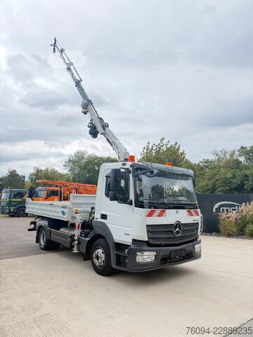 Tipper varebil MERCEDES-BENZ Atego 818 Kipper KRAN 14m SEILWINDE FUNK AHK