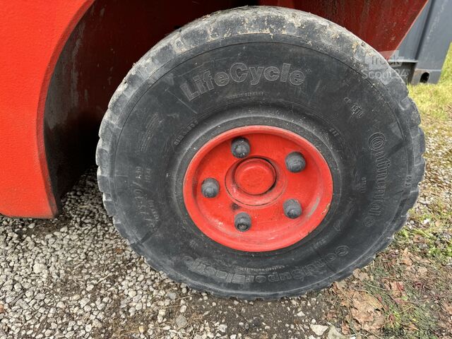 Viljuškar Linde H30T Triplex 4600