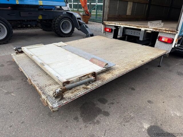 Schiebeplane Volvo FM 370 6x2 BOX 8m15 - LIFT + STEERING AXLE - EU...