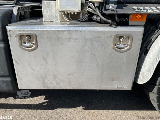  Volvo FM 410 8x4 Hiab 28 Tonmeter laadkraan met 20 To...