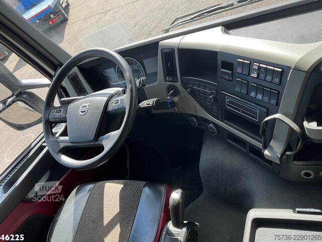  Volvo FM 410 8x4 Hiab 28 Tonmeter laadkraan met 20 To...