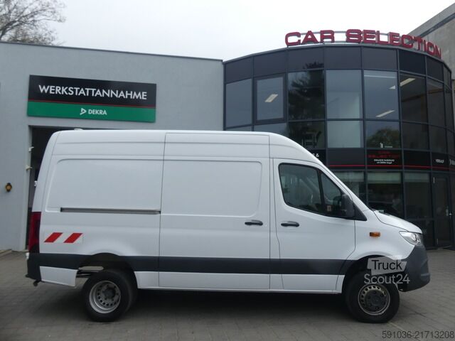 Panelová dodávka mercedes-benz Sprinter 519 CDI 3.0 V6 4x4 Kasten L2 BOTT/STHZ/KAM/AHK