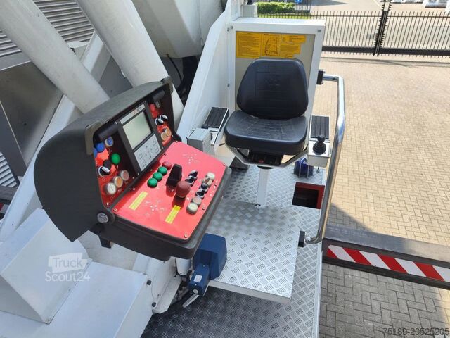 Platforma de ridicare Scania P124-420 6x2 Vema 333 TFL-E Firetruck