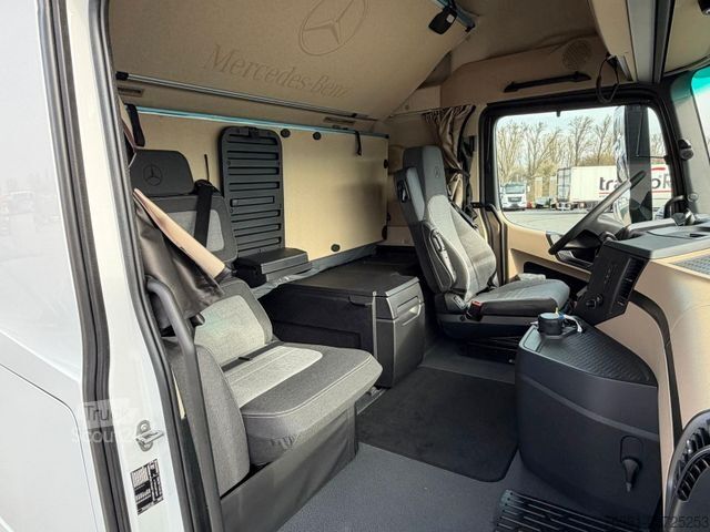 Tracteur routier standard MERCEDES-BENZ Actros Gigaspace 1848 4x4 HAD Hydro. RETARDER