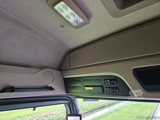 Valise MERCEDES-BENZ ACTROS 1833 DRIVING SCHOOL 65TKM