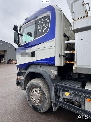 Pašizgāzējs Scania R580 6x4 Dump truck equipped for snow plowing