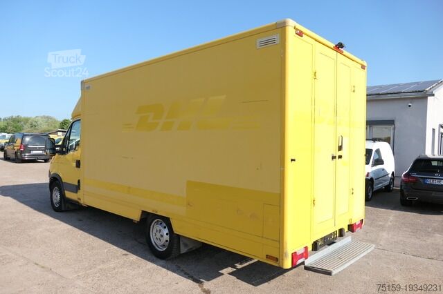Dostavno vozilo s kesonom iveco Daily 35 S11 C30C AUTOMATIK KAMERA Regale LUFT DURCHGANG EURO-5 CoC