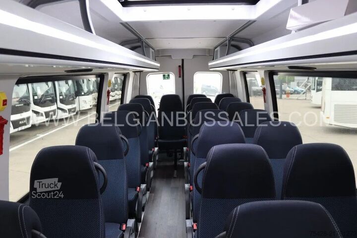 حافلة صغيرة Iveco Daily Line /Airco / USB /Automatic door