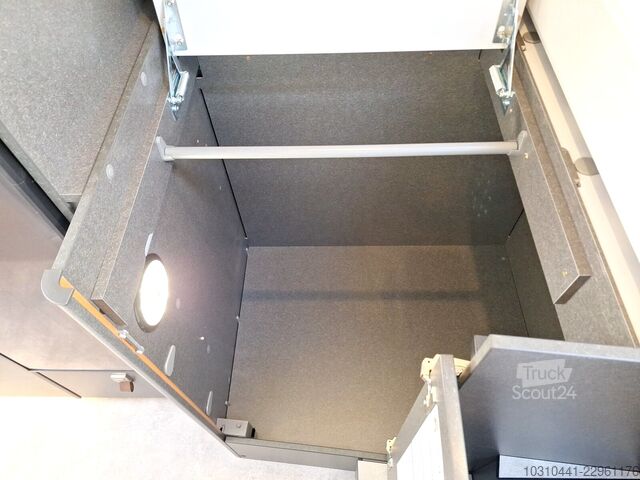 Półzintegrowany kamper Hymer MLT570 Xperience