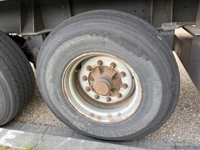 Bavul Groenewegen DRO-15-27 B 3-Axle Closed Box / Steering / BPW ...