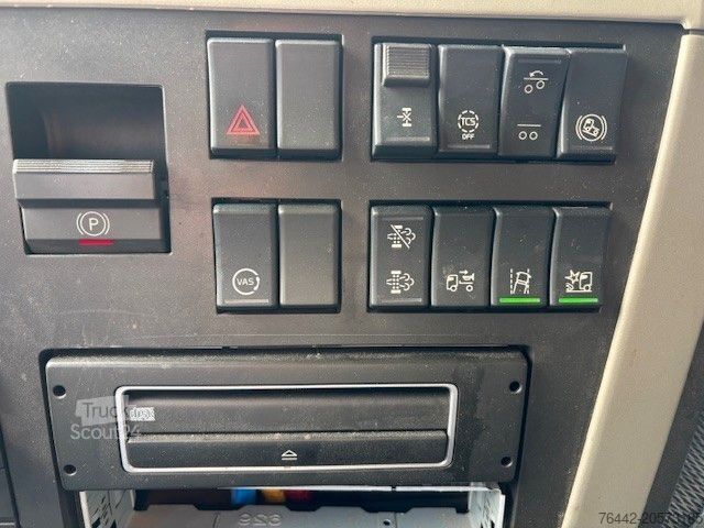 Camion benne à bras amovible VOLVO FM430-6X2/4-KRAN+ABROLLER/KFZ BRIEF/TOP