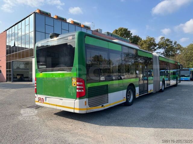 Ključavničast avtobus Mercedes-Benz O 530