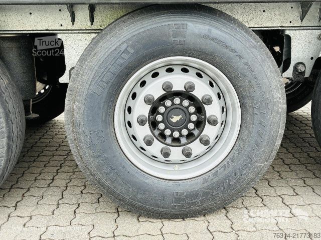 Naczepa chłodnia Schmitz Cargobull Tiefkühler Multitemp Trennwand