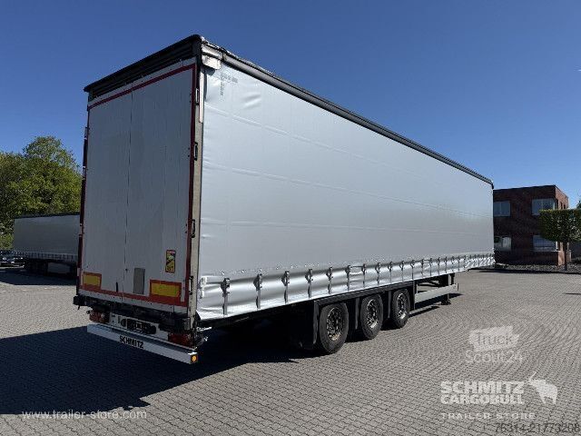 Naczepa otwarta z plandeką Schmitz Cargobull Curtainsider Mega Getränke
