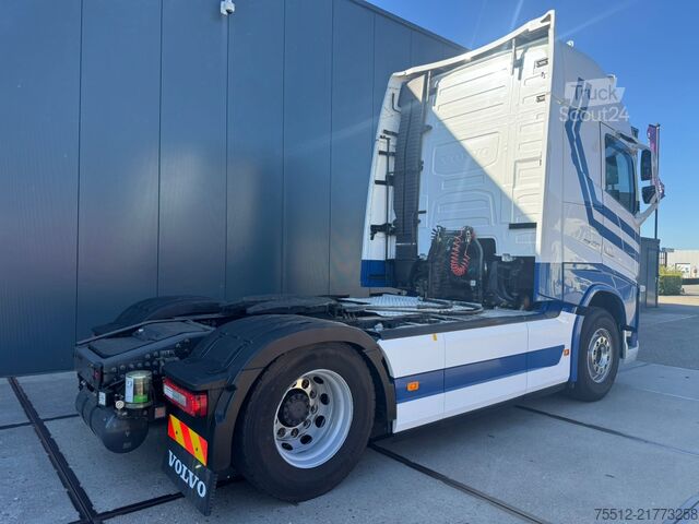 Standard-SZM Volvo FH 460 XL / I-Shift / I-Park Cool / 2 Tanks / T...
