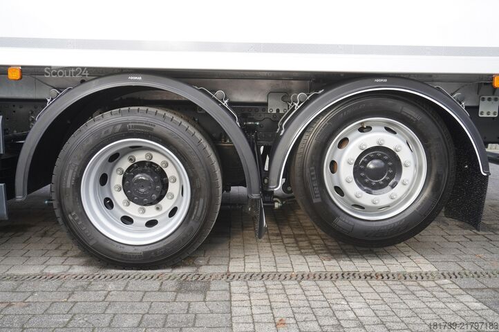 Hűtős MAN TGX 26.400 / IGLOOCAR / Carrier Supra