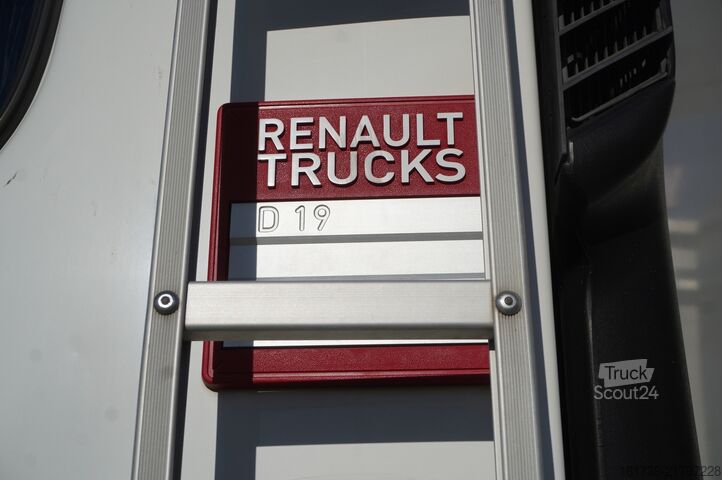 Kamion hladnjače Renault D19 Wide 4x2 E6 / Lamberet 22 EPAL refri