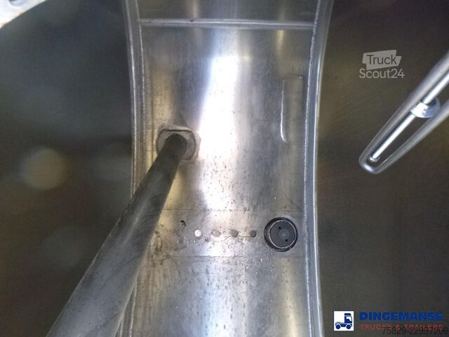 Scania P280 4x2 fuel tank 13.3 m3 / 4 comp Scania P280 4x2 fuel tank 13.3 m3 / 4 comp