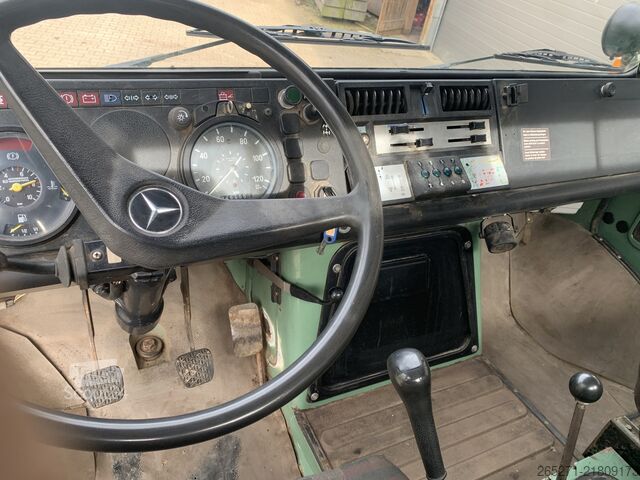 Kolmisuunta-kippiauto Unimog Unimog Mercedes-Benz Unimog 1200 Typ 427 Kipper