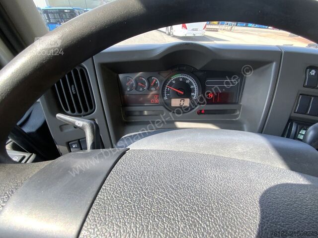 Volquete Renault Premium 460.32 8x4 Dxi
