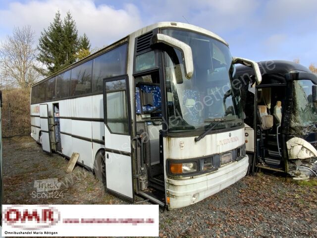 Autobus za međugradski prevoz Setra S 215 HDH