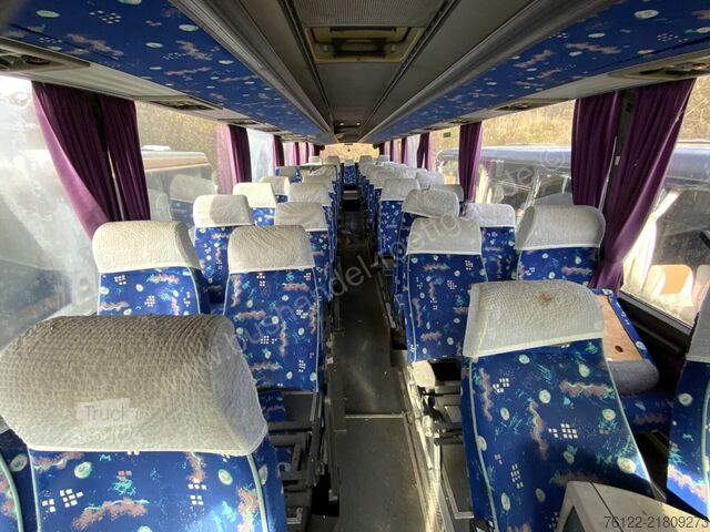 Autobus za međugradski prevoz Setra S 215 HDH