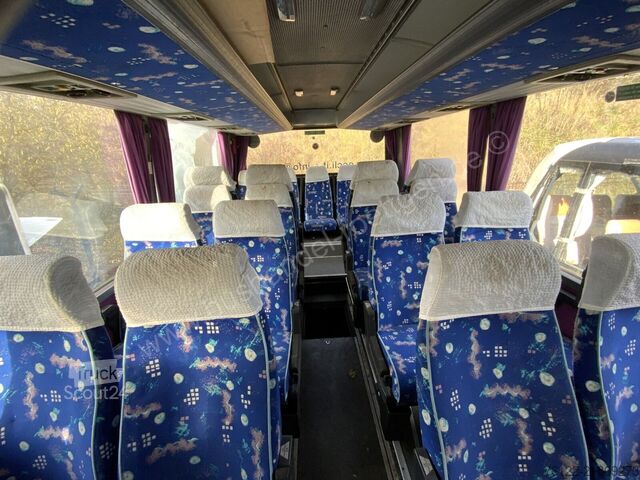 Autobus za međugradski prevoz Setra S 215 HDH
