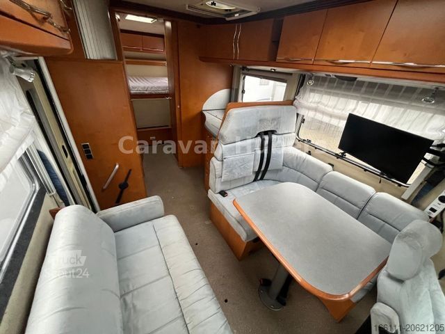 عربة تخييم متكاملة NIESMANN+BISCHOFF Flair 7100 IC - Fest/Hubbett - Automatik - AHK