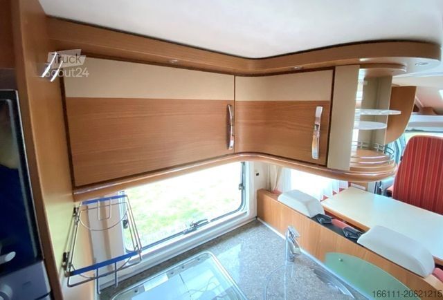 Camping-car semi-intégré HYMER/ERIBA T 614 SL - Festbett - Klima - -