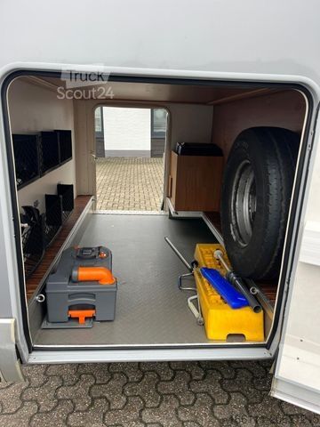 Camping-car semi-intégré HYMER/ERIBA T 614 SL - Festbett - Klima -  -