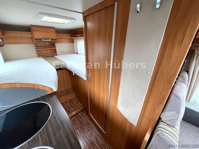 Integrated camper HYMER/ERIBA Exsis 562 - Einzelbetten -Garage - -