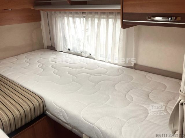 Integrated camper HYMER/ERIBA Exsis 562 - Einzelbetten -Garage - -