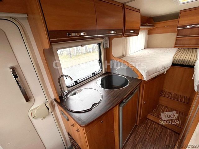 Integrated camper HYMER/ERIBA Exsis 562 - Einzelbetten -Garage - -
