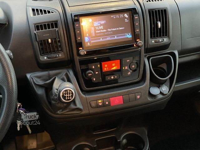 Camping-car semi-intégré WEINSBERG Pepper 600 MEG | Einsteigen, los, genießen!