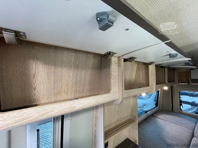 Camping-car PÖSSL Summit 600 Plus | *5. Schlafplätze auf 6m*