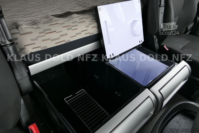 Standardní tahač DAF XF 480 Retarder Standklima XL-Tank Euro 6