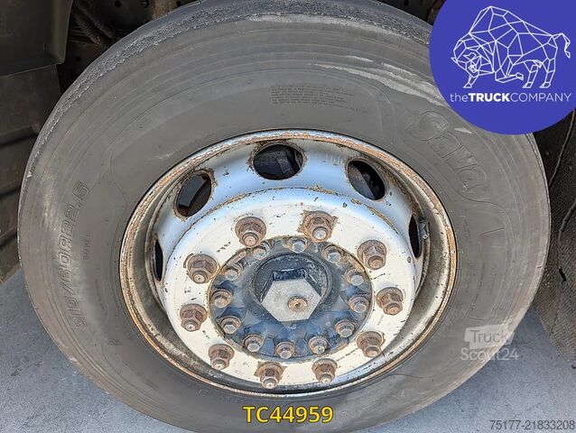 Standard-SZM Iveco Stralis 440 S45