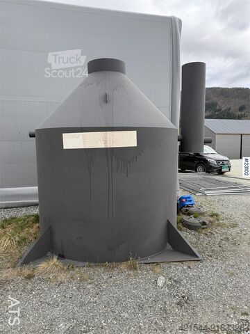 Construction equipment  Oljeutskiller 6 m³ – komplett tank fra 2014