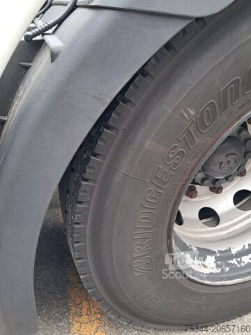 Standard-Sattelzugmaschine Iveco S-way