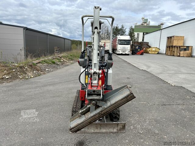 μίνι εκσκαφέας Takeuchi TB 210 R V1